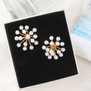 Multi-Perlas Stud Earrings