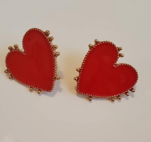 Load image into Gallery viewer, Red Heart Topitos/Studs
