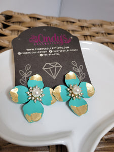 MINT FLOWER EARRINGS