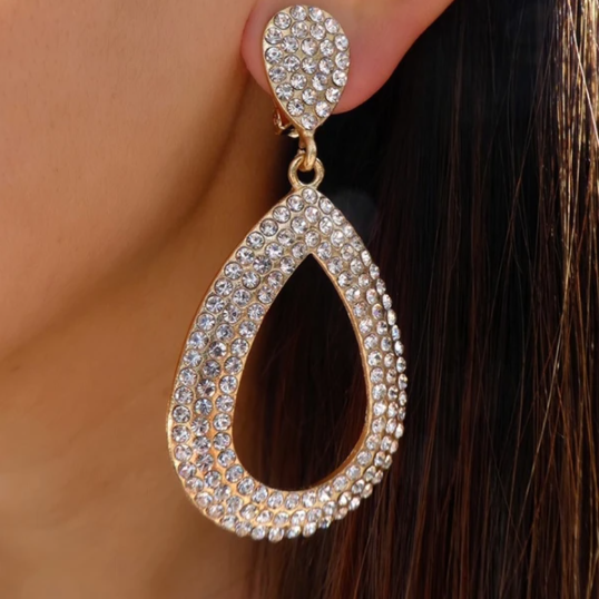 Light Weight Crystal Earrings