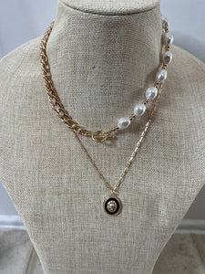 Lucy Necklace Set