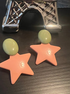 Resin Star Earrings M5