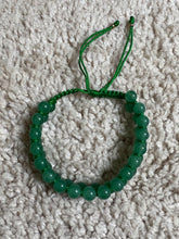 Load image into Gallery viewer, Bracelet de Jade piedras naturales (Producto Colombiano)
