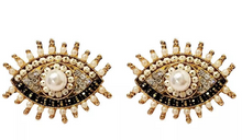 Cargar imagen en el visor de la galería, Cream Evil Eye Pearl Earrings
