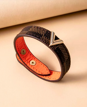 Load image into Gallery viewer, Brown Leather Bracelet
