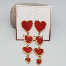 Cargar imagen en el visor de la galería, Red Earrings (4 Hearts)
