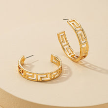 Load image into Gallery viewer, Gold Lover Hoops
