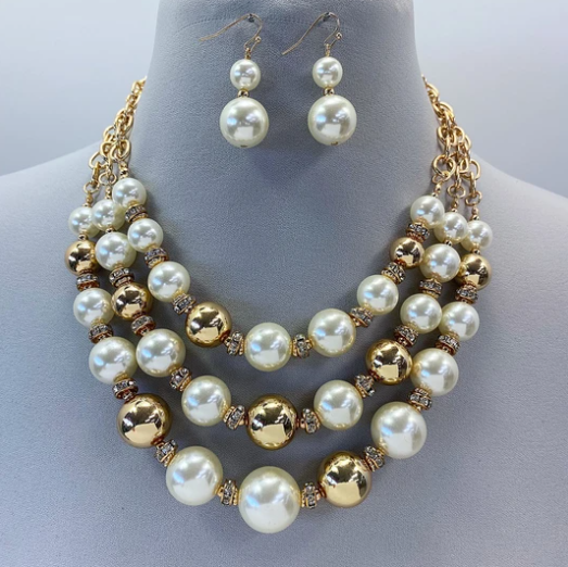 Pearls Lover Necklace