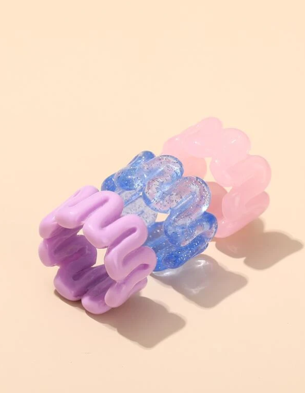 Beauty ZicZac Resin Ring